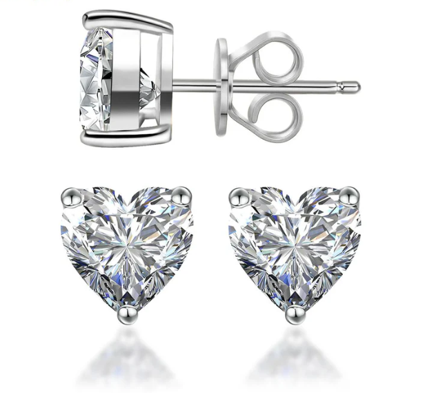 S925 Heart Cut Synthetic Moissanite Heart Shape Solitaire Stud Earrings