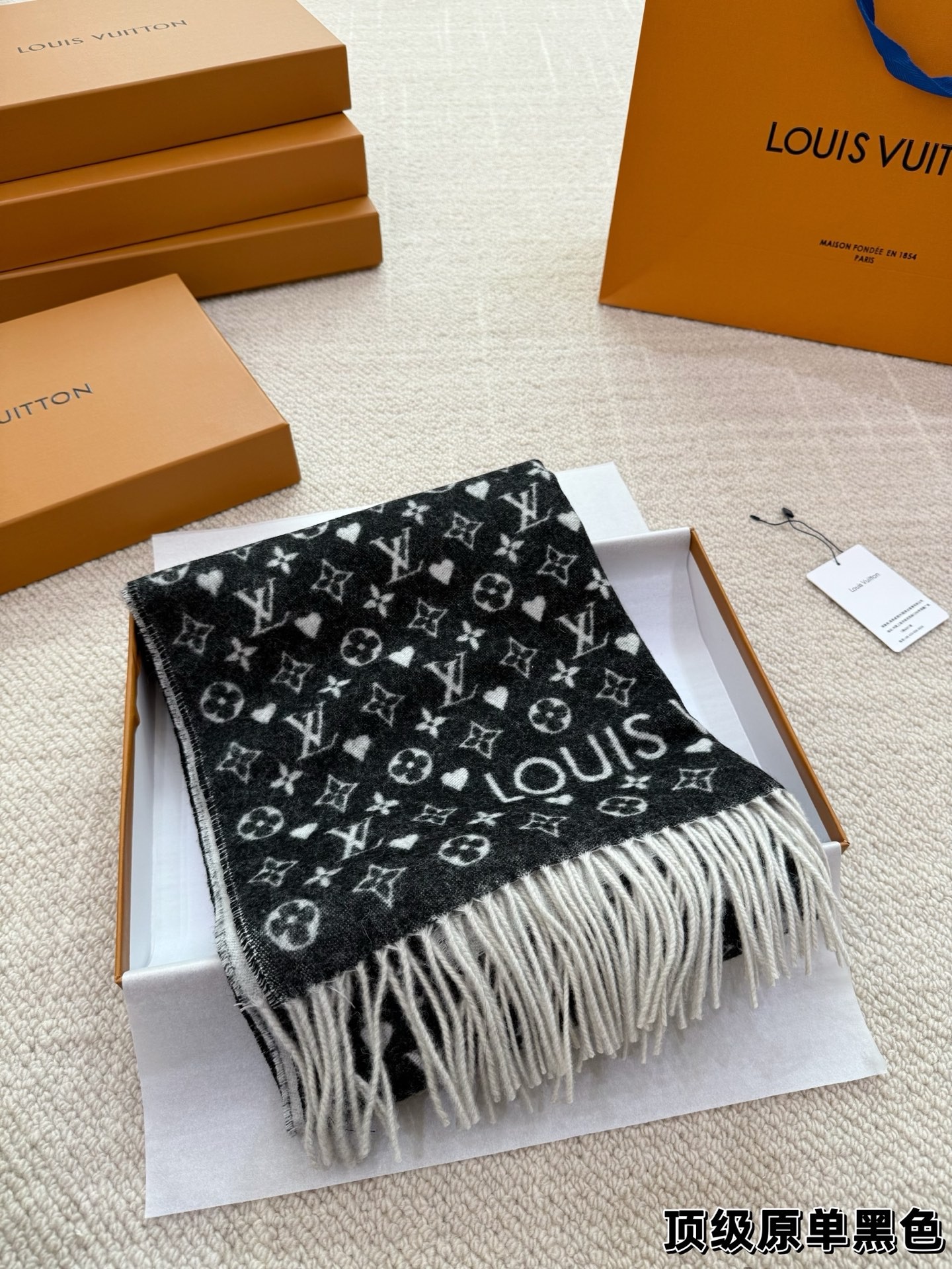 （Louis Vuitton）Game On