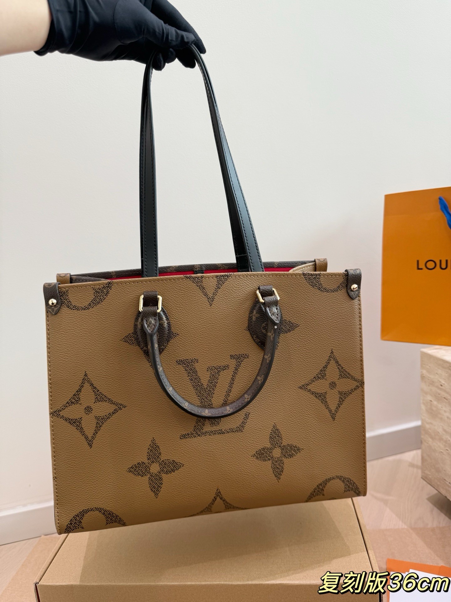 (Louis Vuitton) Onthego MM