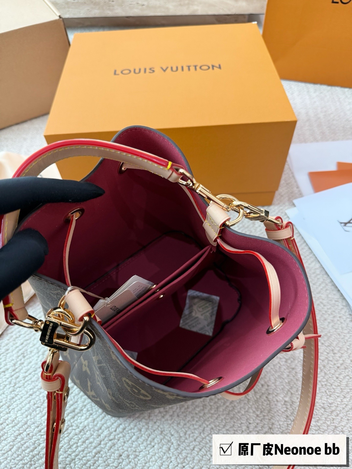 （Louis Vuitton） NéoNoé BB