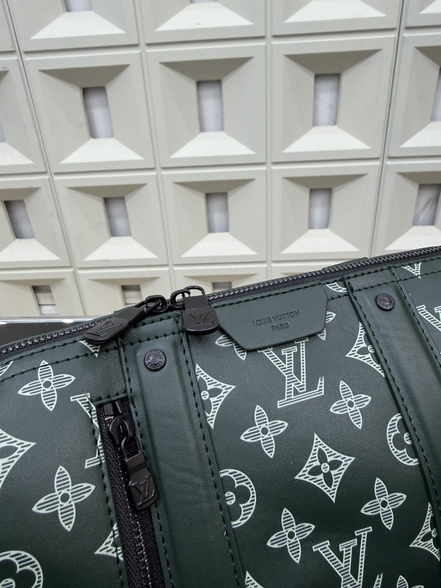 （Louis Vuitton） City Keepall