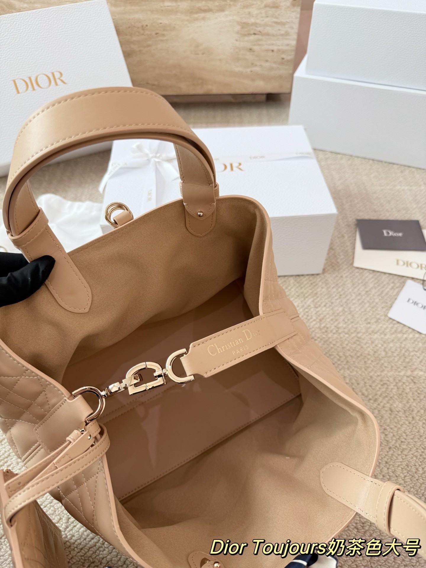 Dior Toujours Gloves