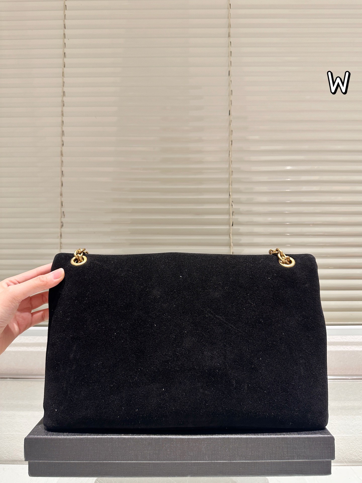 Sac à main en daim à chaîne (Saint Laurent)