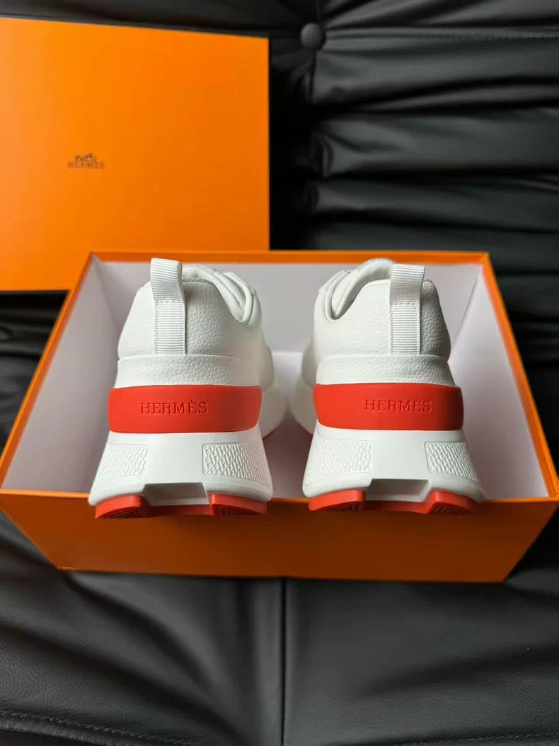 (Hermès) Bouncing sneakers