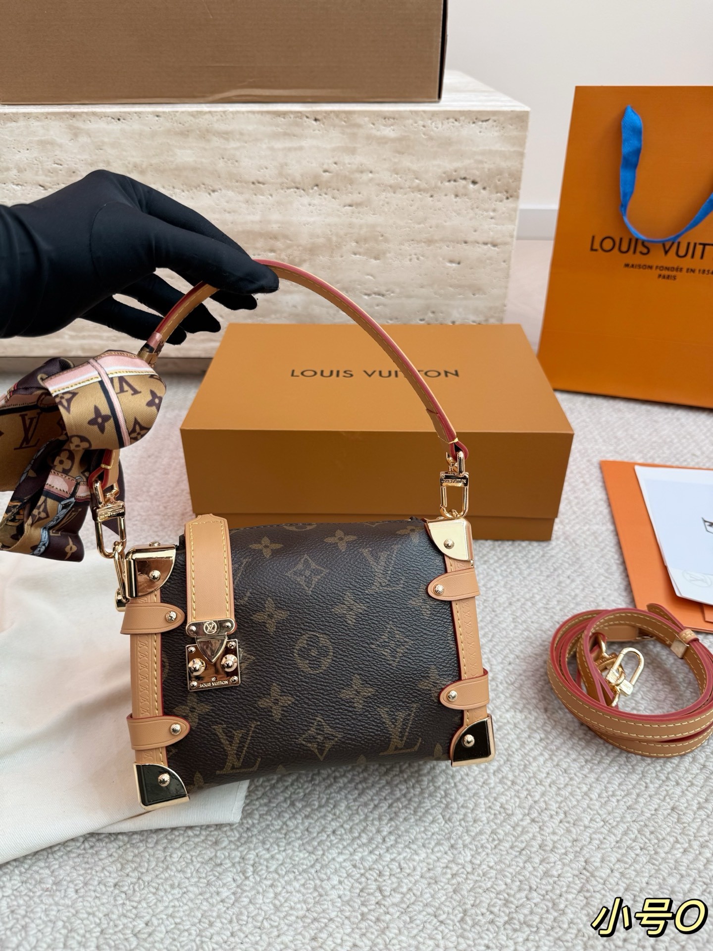 （Louis Vuitton） Side Trunk PM