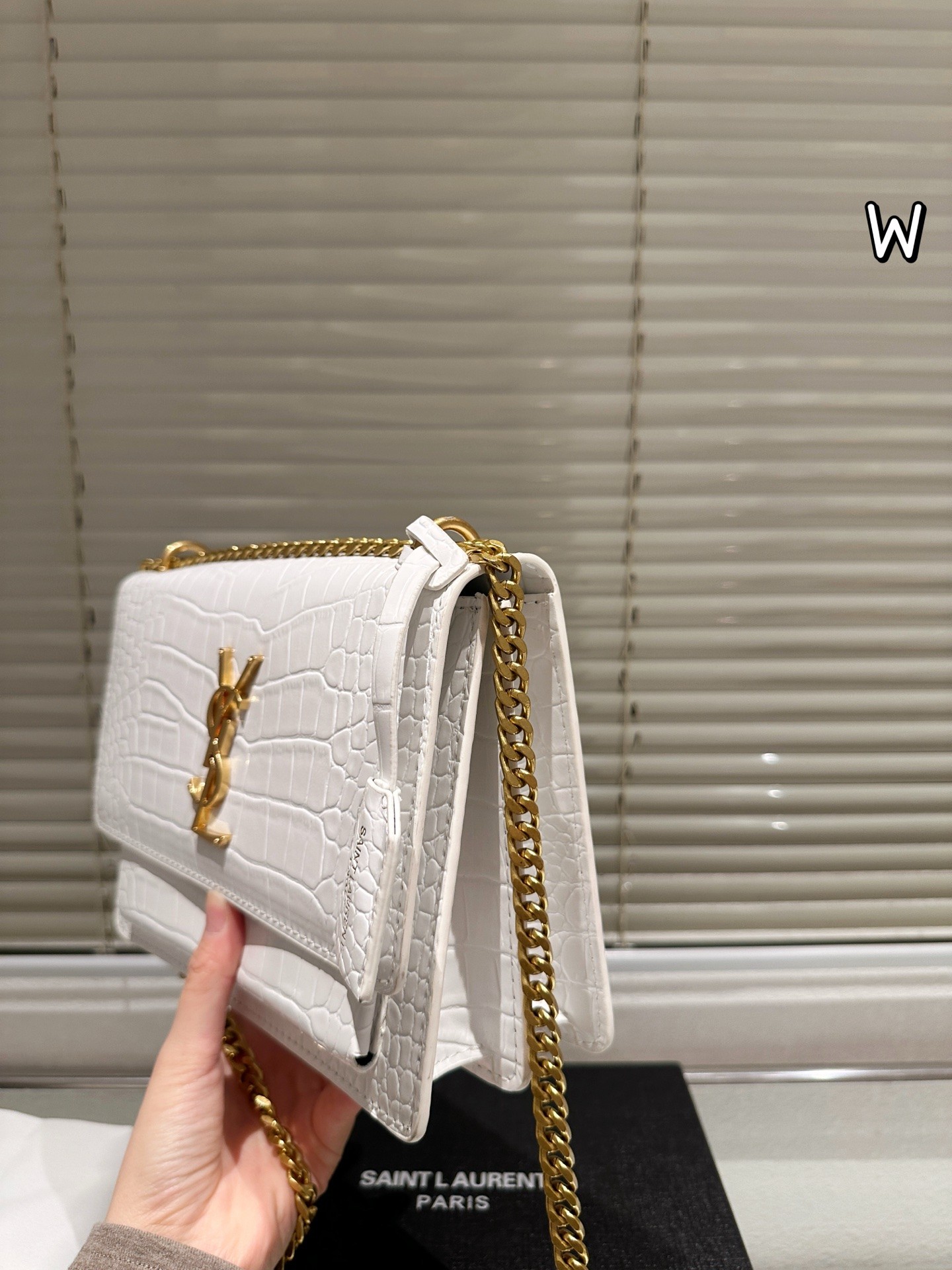 Sac moyen en cuir gaufré crocodile Saint Laurent Sunset