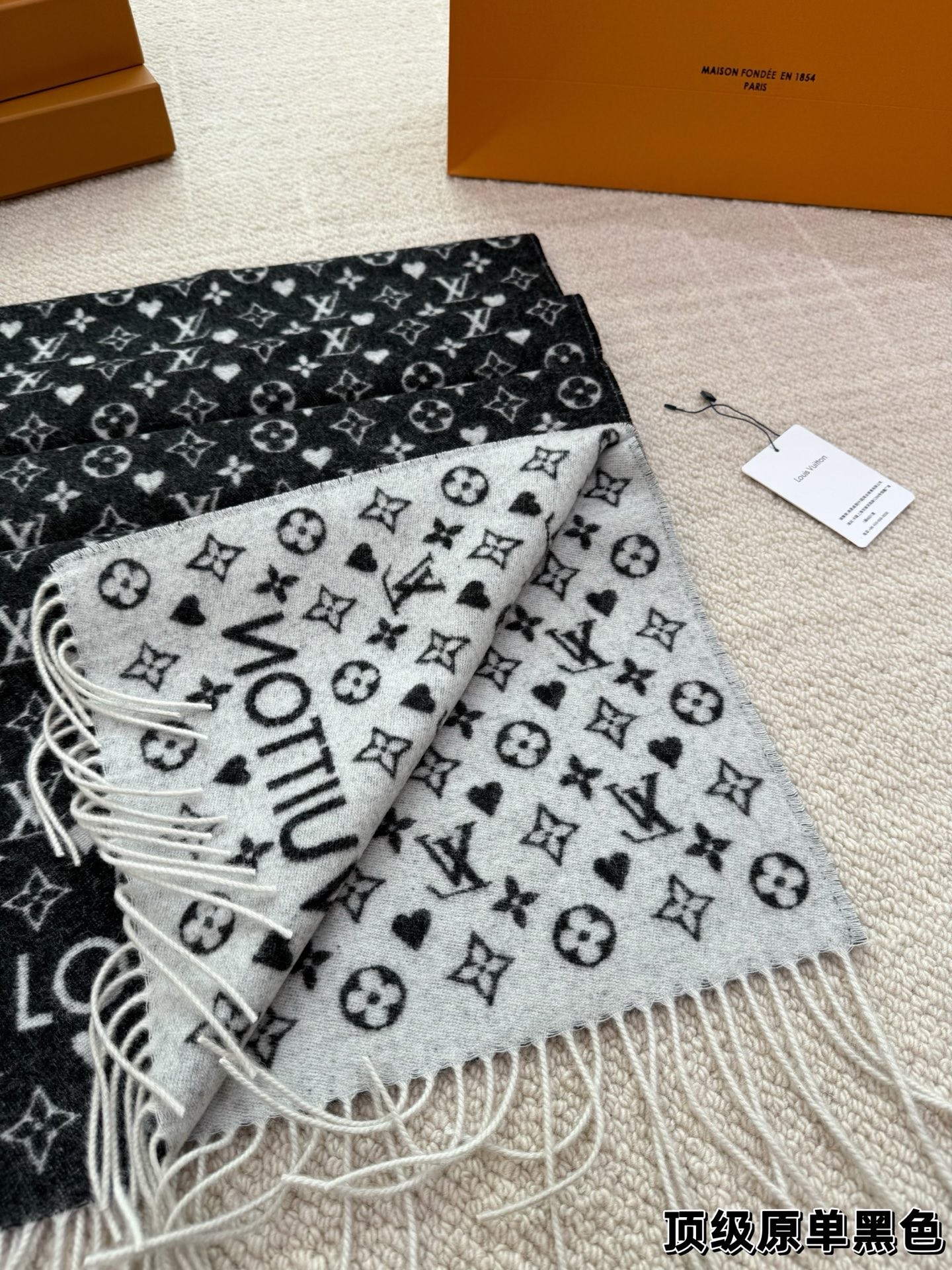 （Louis Vuitton）Game On