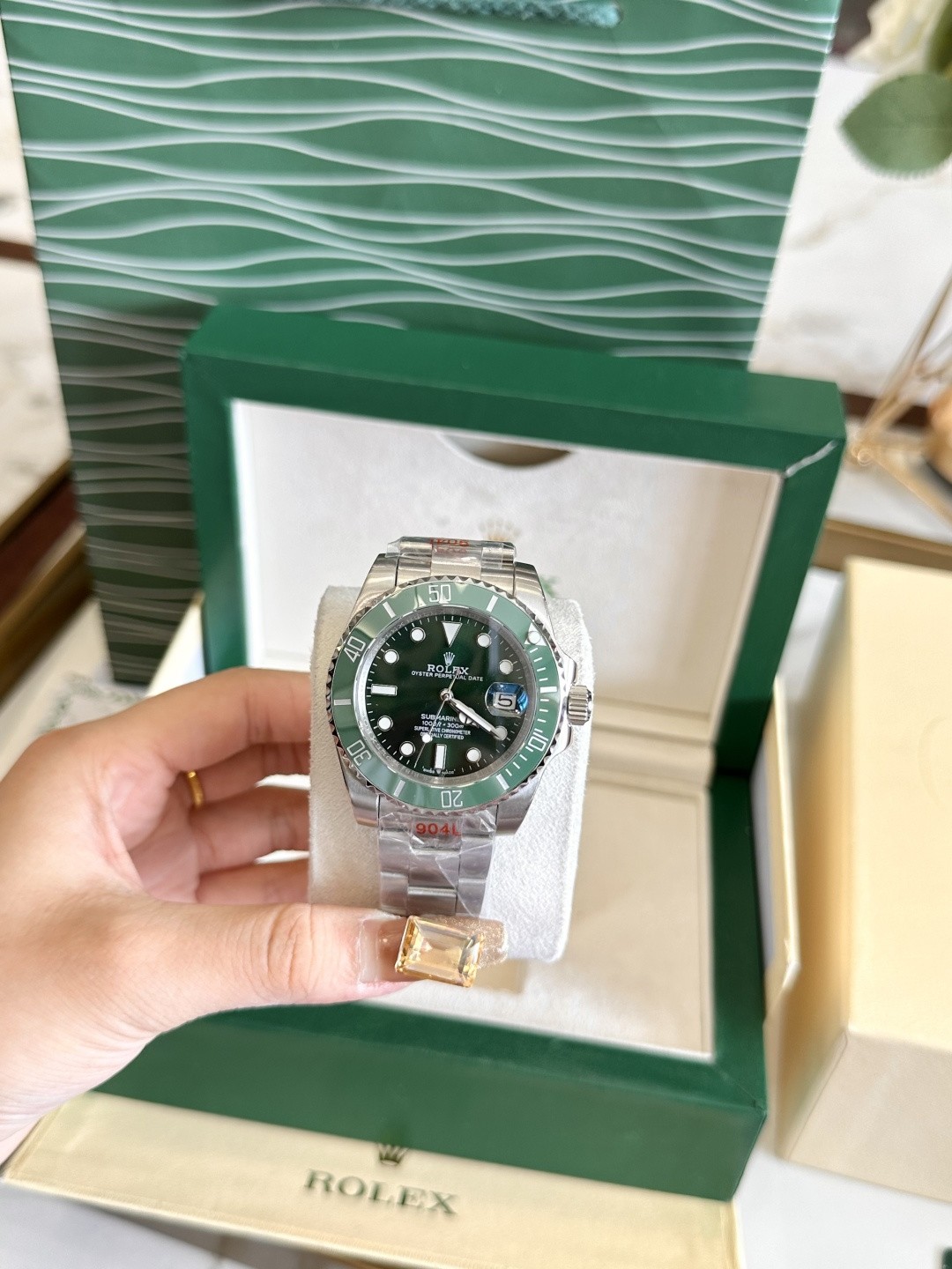 Rolex Submariner Date