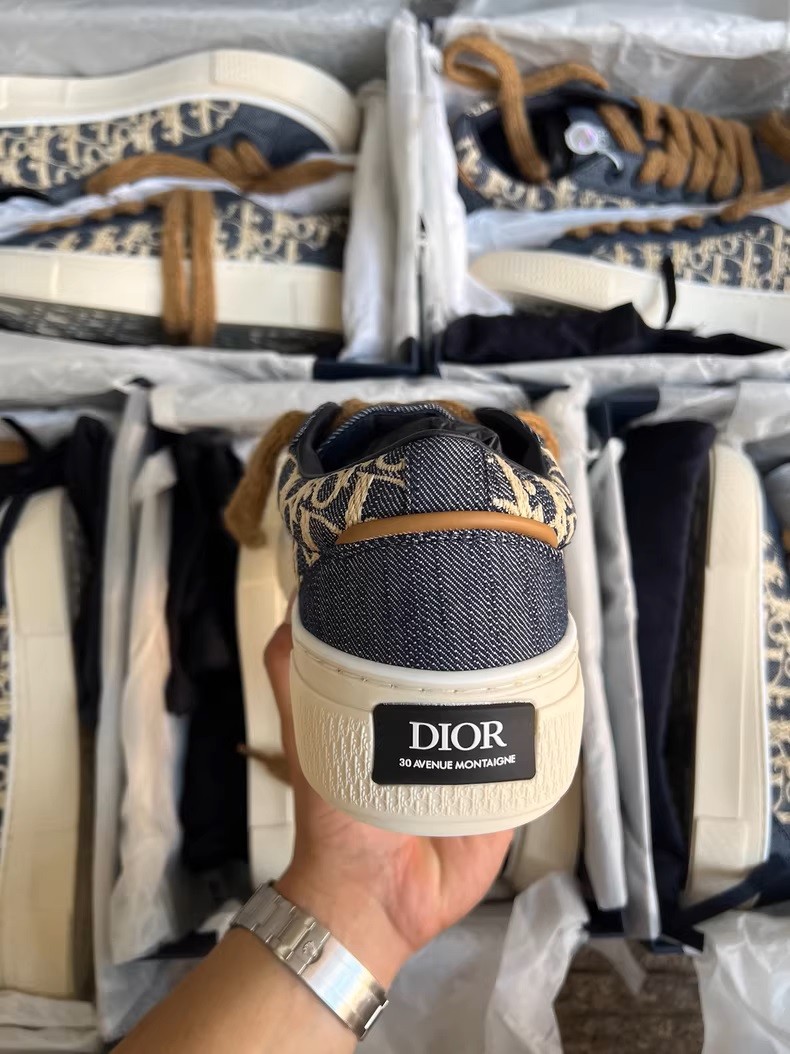 Dior B33 Spin Low-Top Sneakers.
