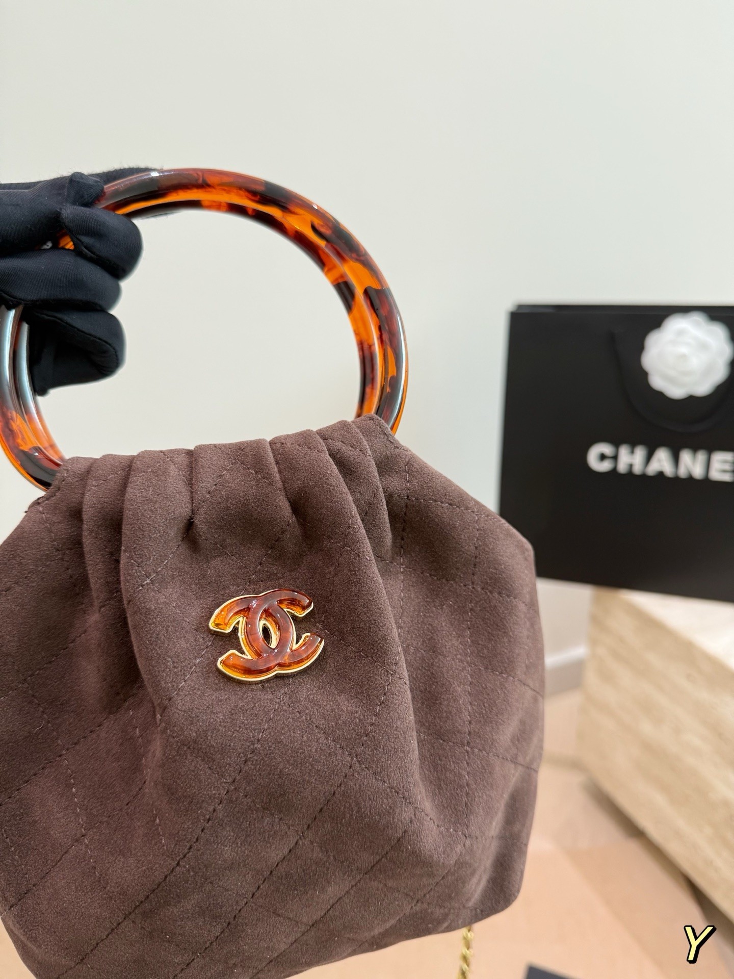 （Chanel）Small Hobo Bag