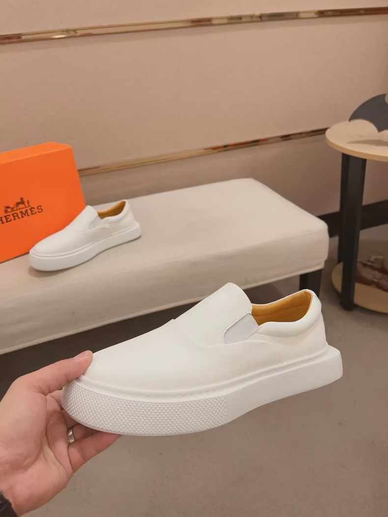 Hermès White Slip-On Loafers