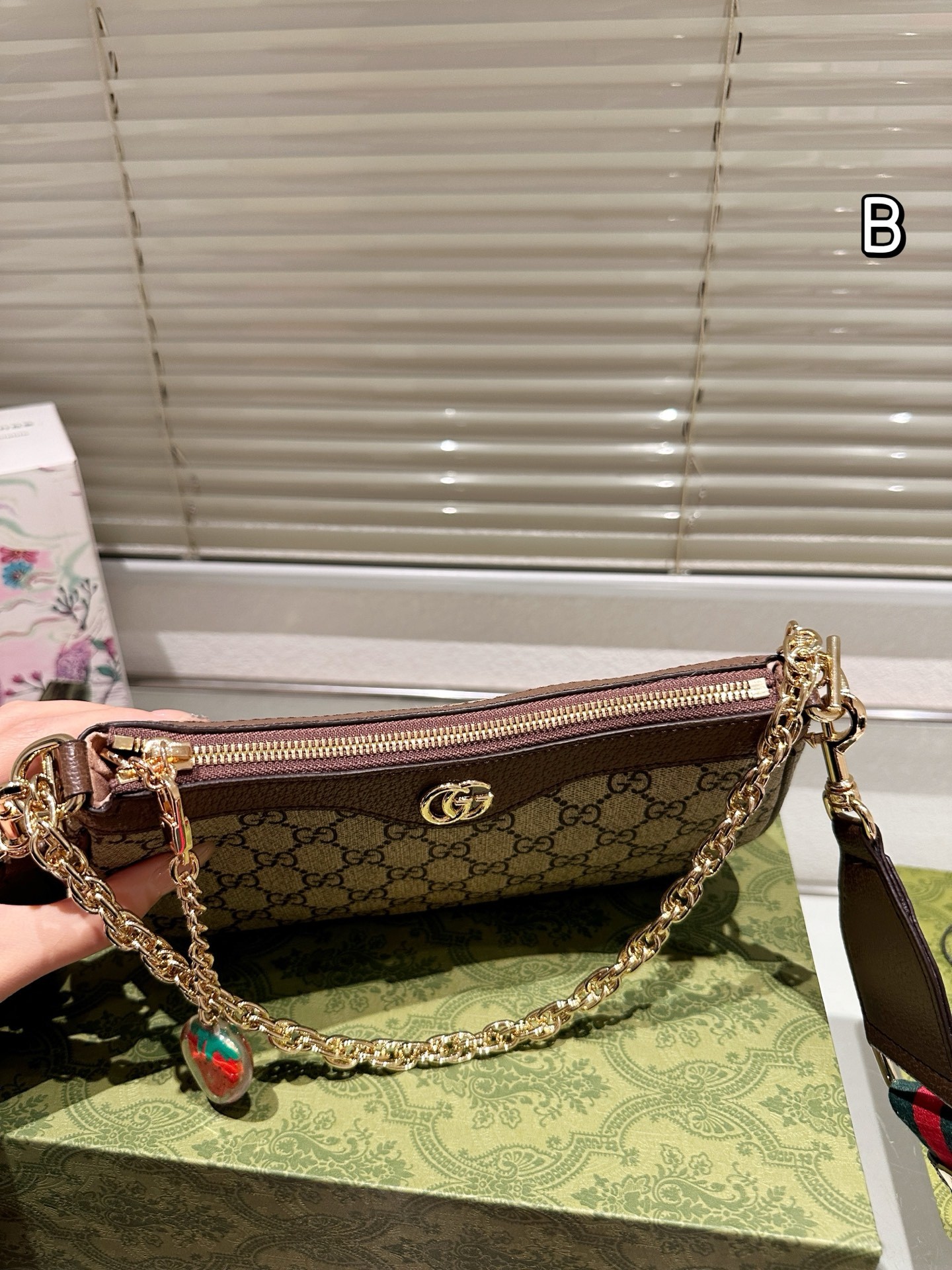 Gucci Ophidia Small Handbag