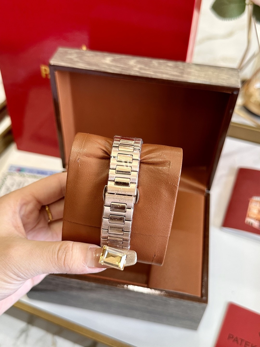 Patek Philippe Nautilus Ladies' Quartz Watch