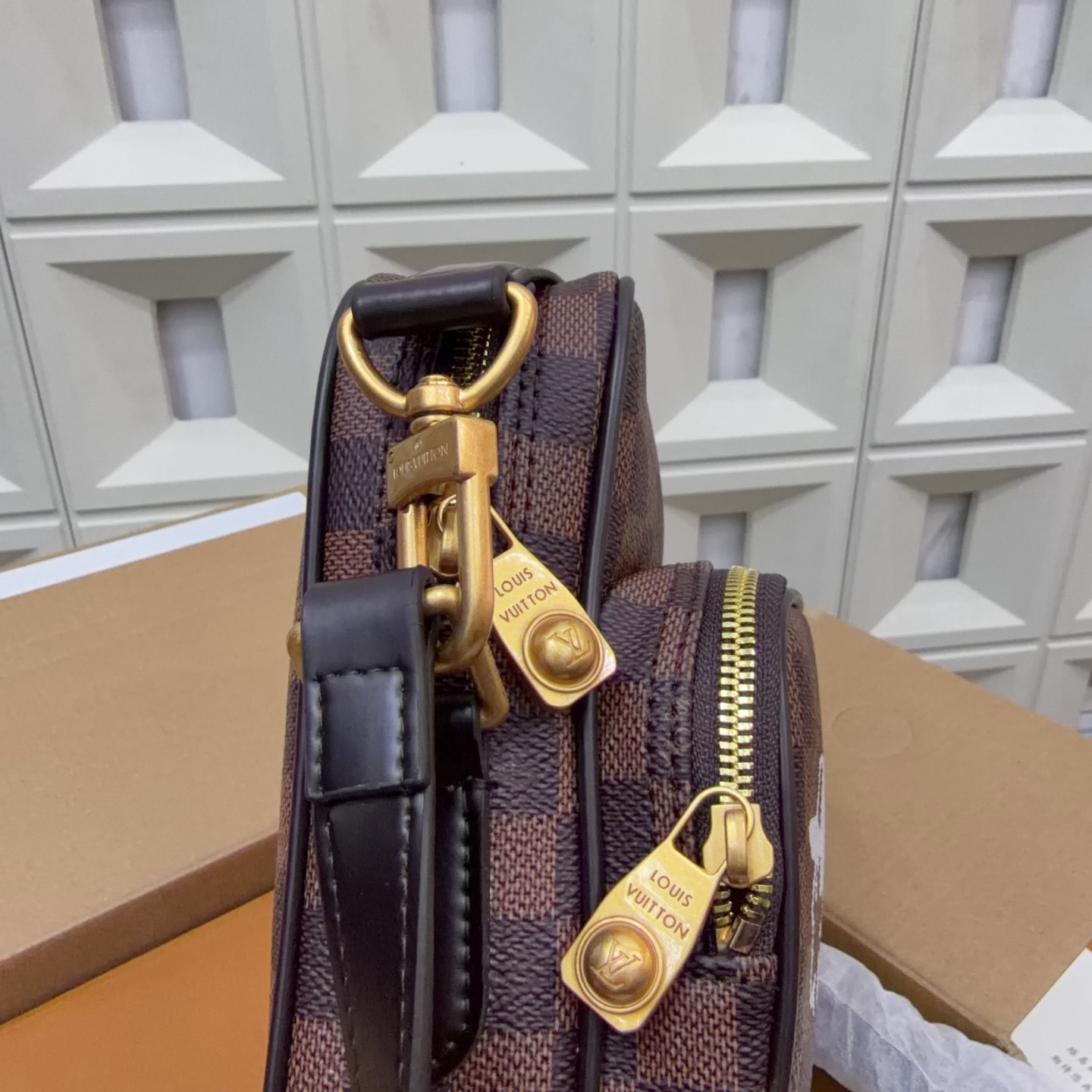 （Louis Vuitton） Collection capsule LV²