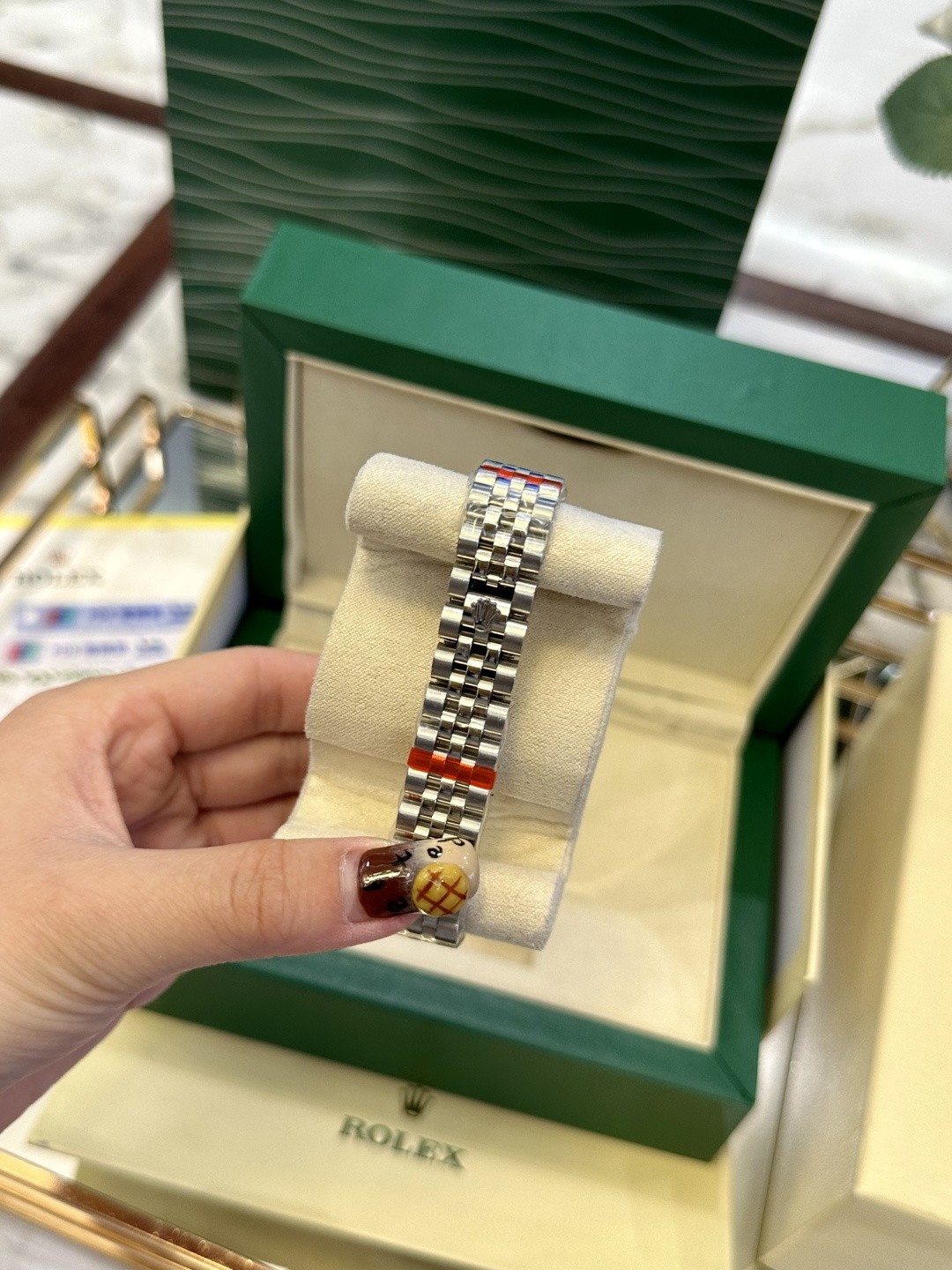 Rolex Lady-Datejust watch.