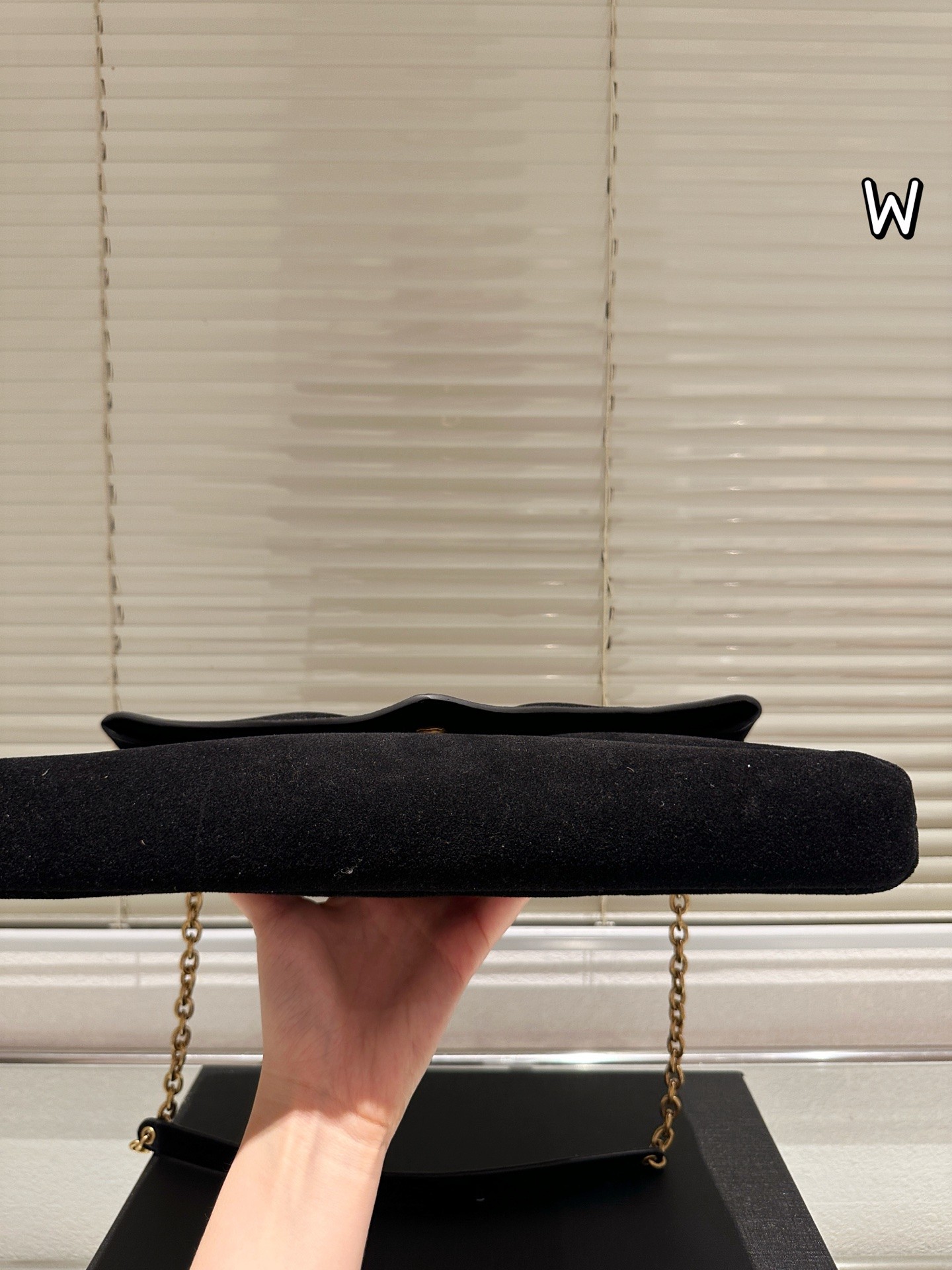 Sac à main en daim à chaîne (Saint Laurent)