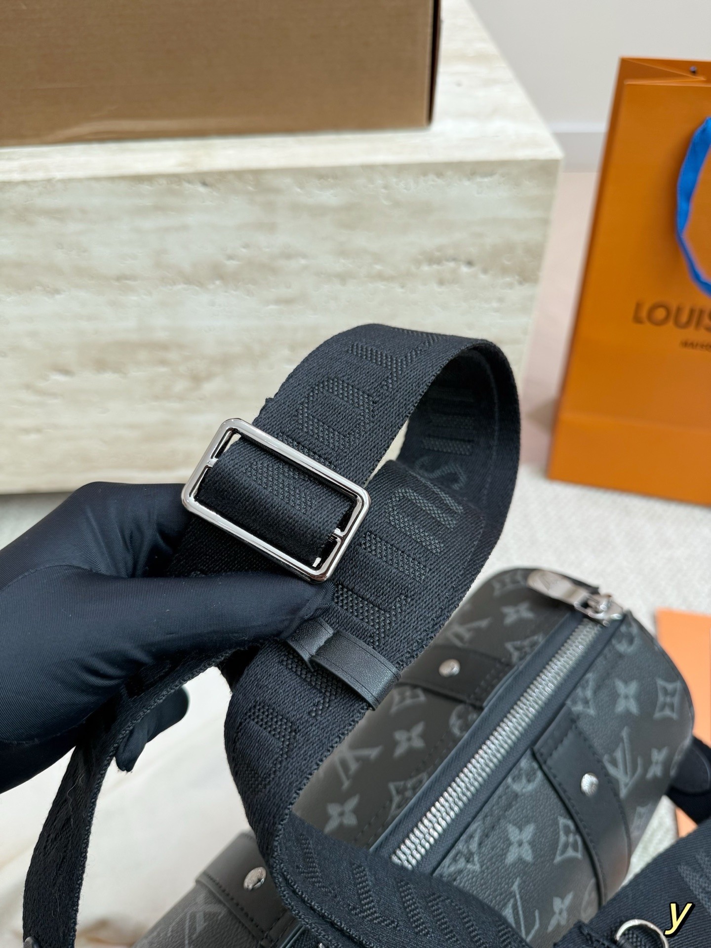 Louis Vuitton City Keepall