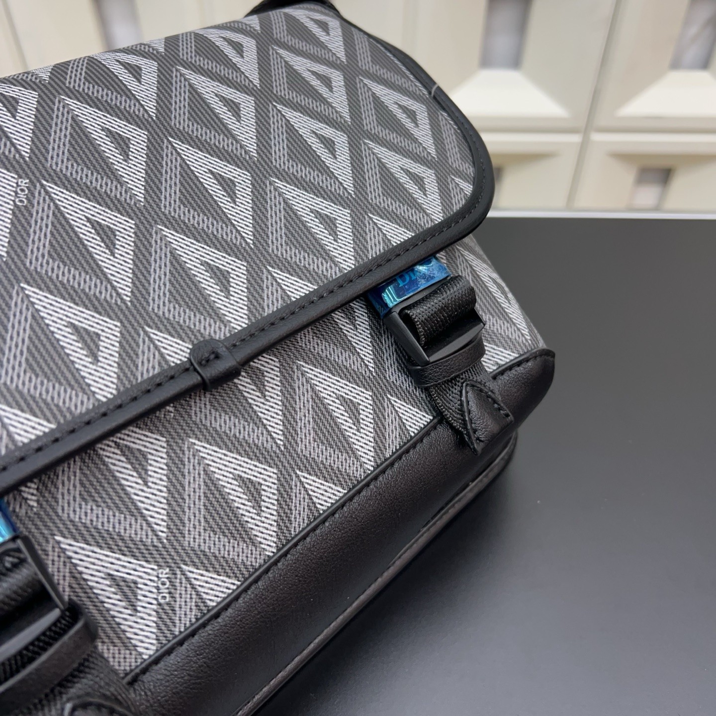 Sac messager à rabat pour homme Dior