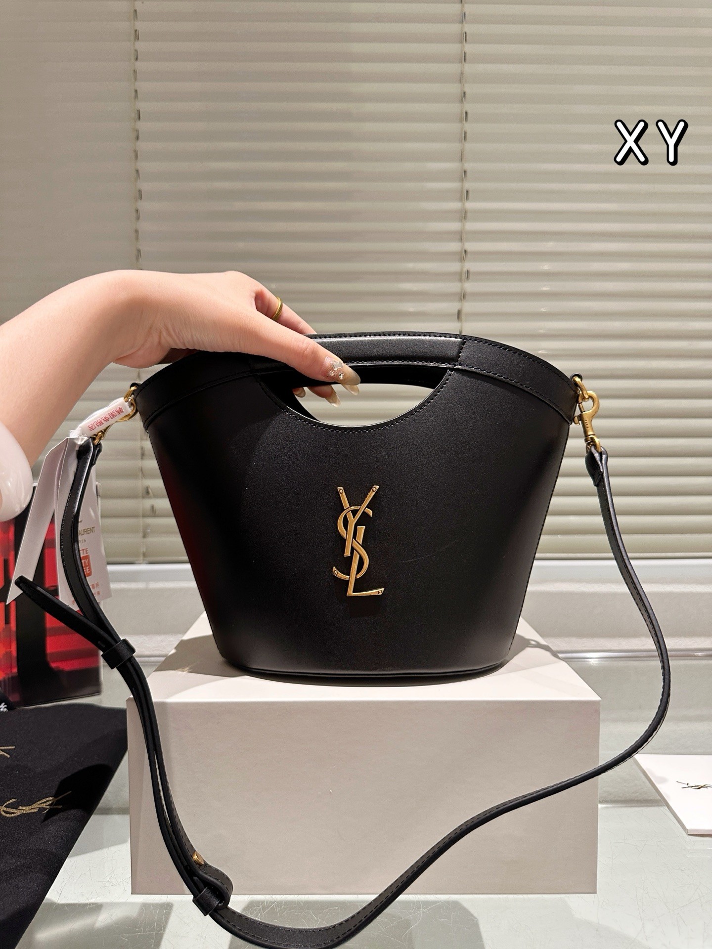 Mini sac fourre-tout Saint Laurent Celia.