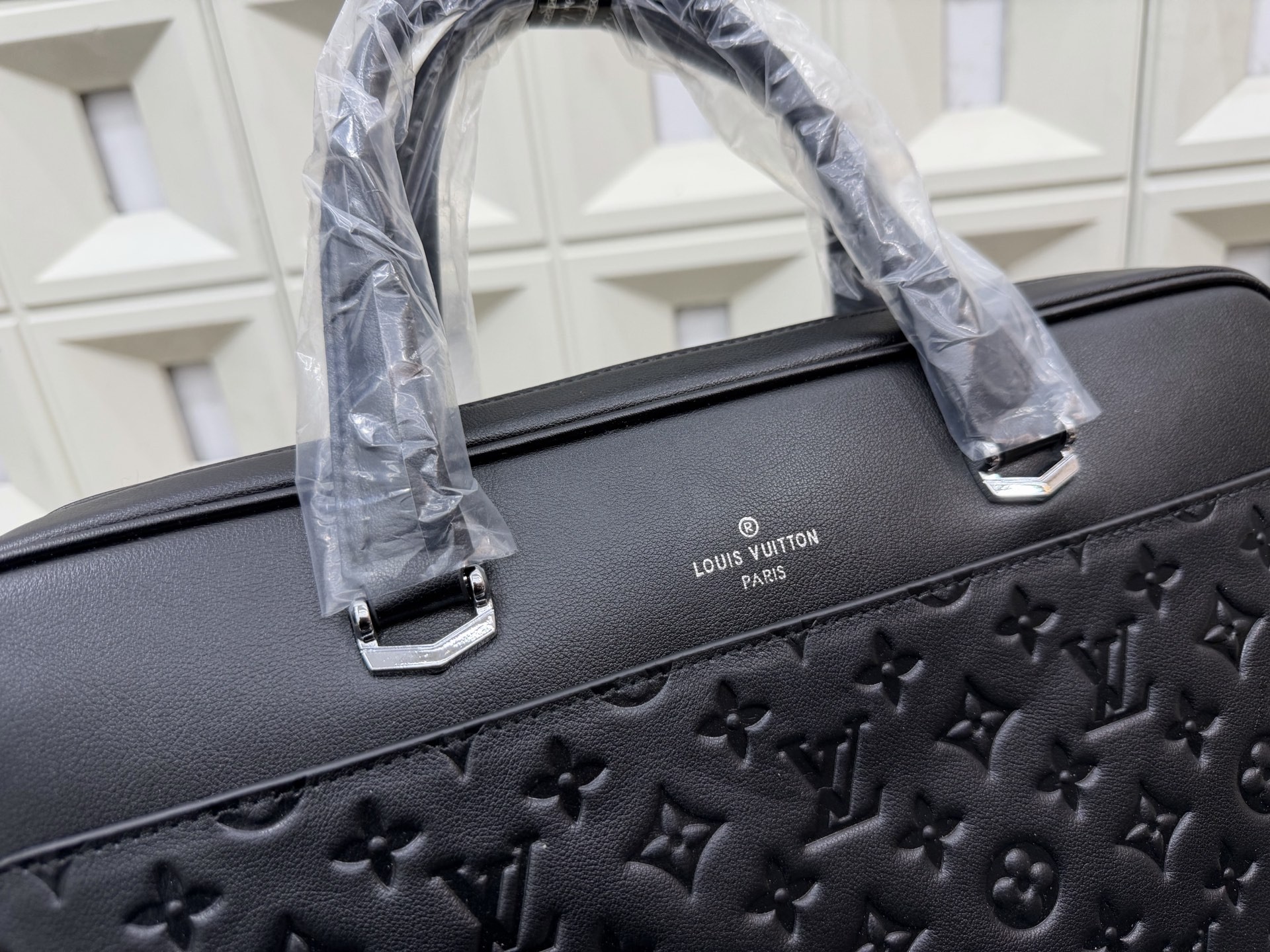 （Louis Vuitton）Sac Plat Horizontal Zippé
