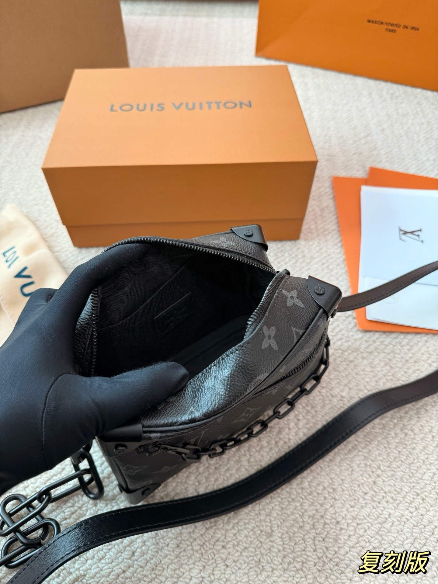 （Louis Vuitton） Mini Soft Trunk