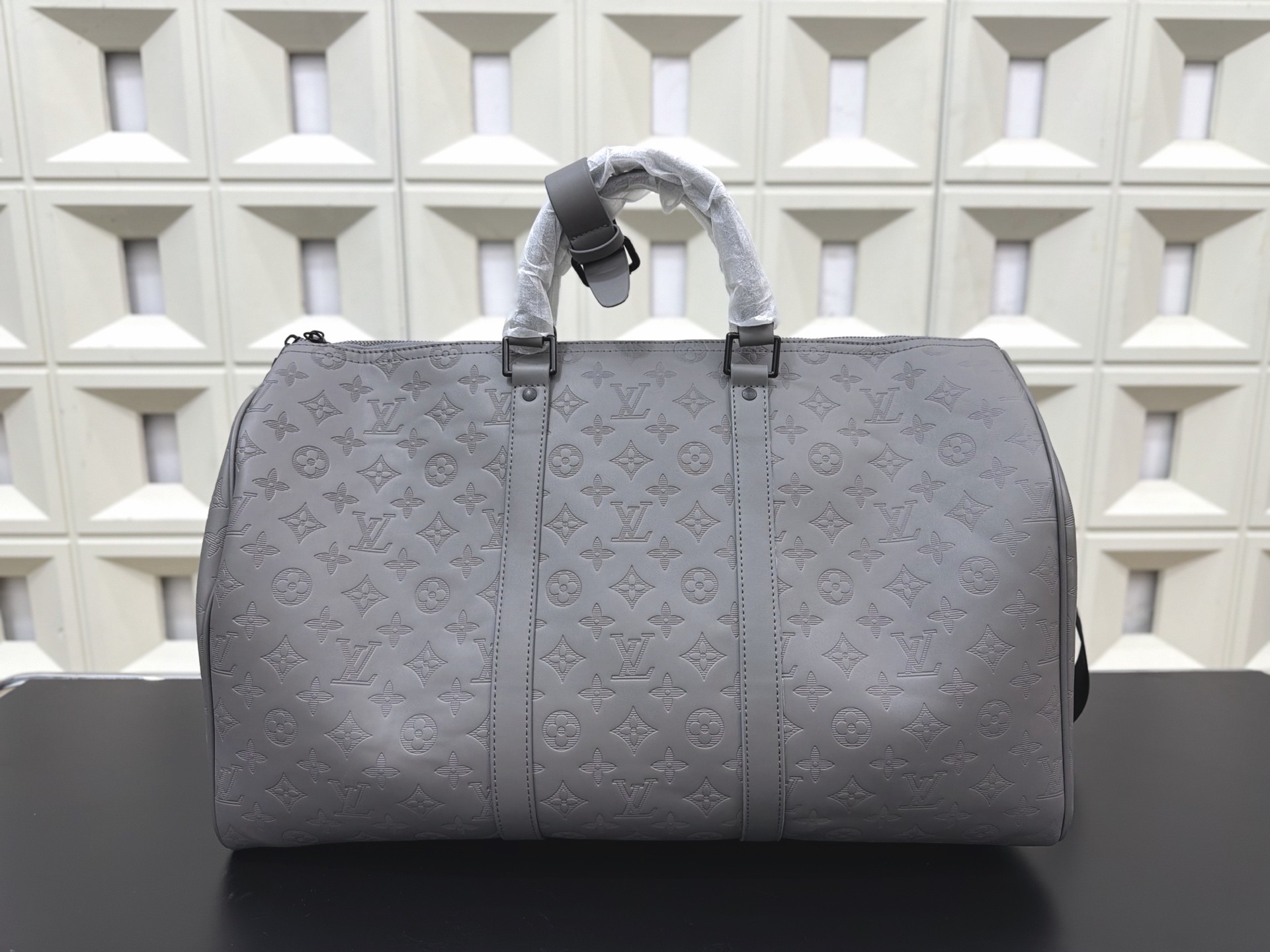 Louis Vuitton  Keepall Bandoulière 50 Monogram Shadow