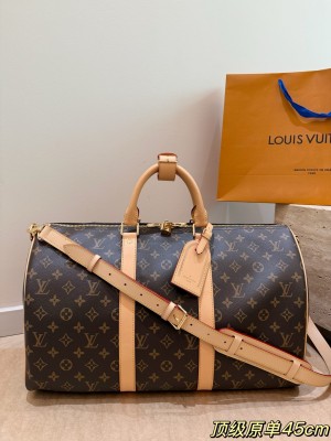 Louis Vuitton Keepall Bandoulière Travel Bag