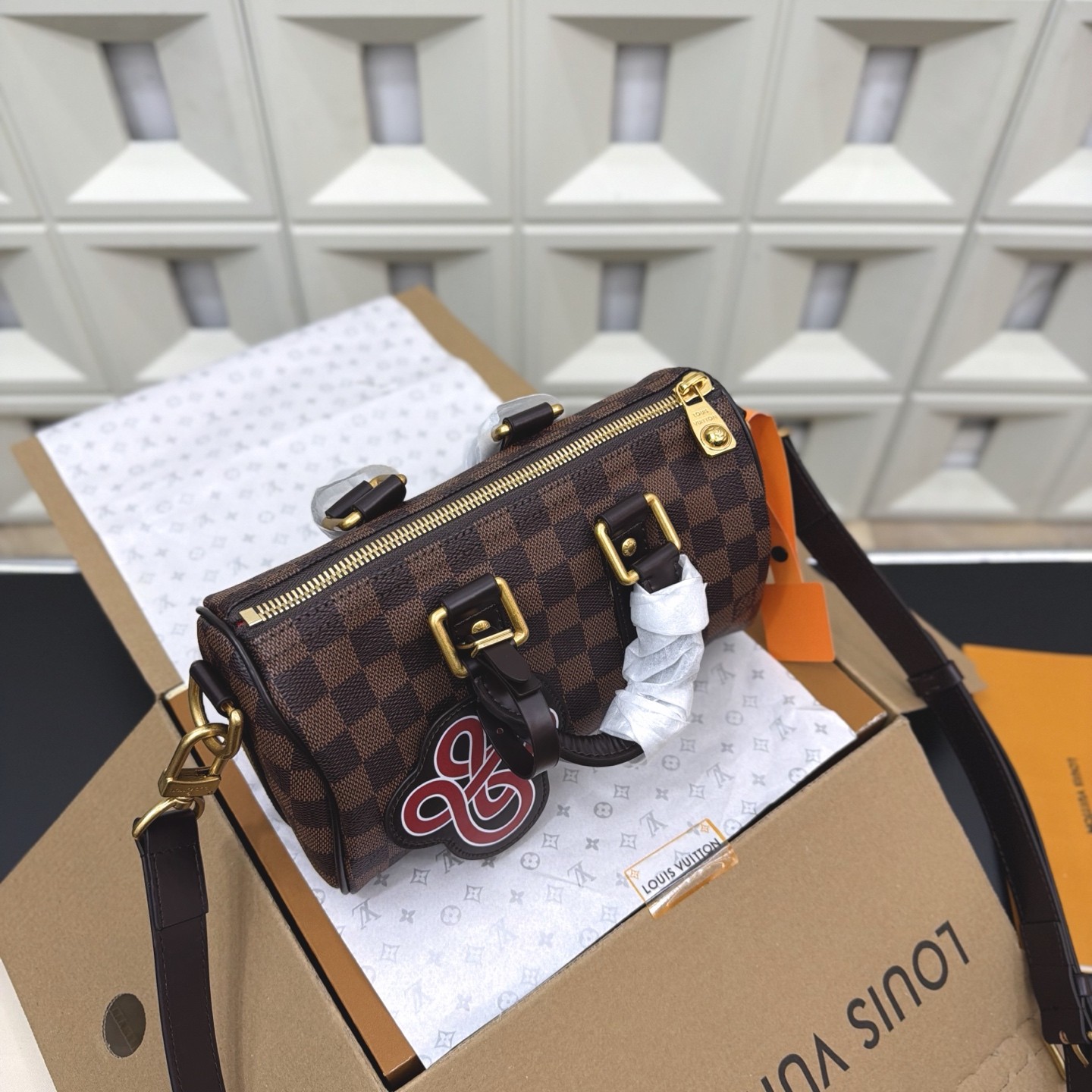 （Louis Vuitton）Damier Ebene