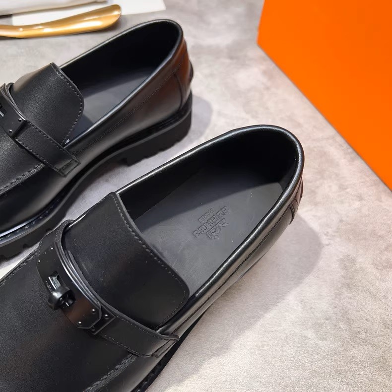Hermès Icone loafers.