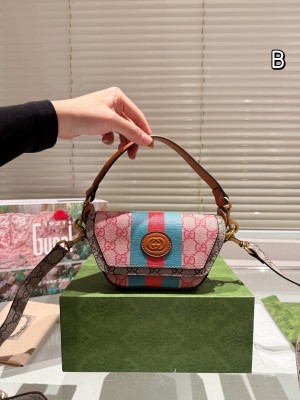 Gucci Ophidia GG Supreme Mini Tote Bag