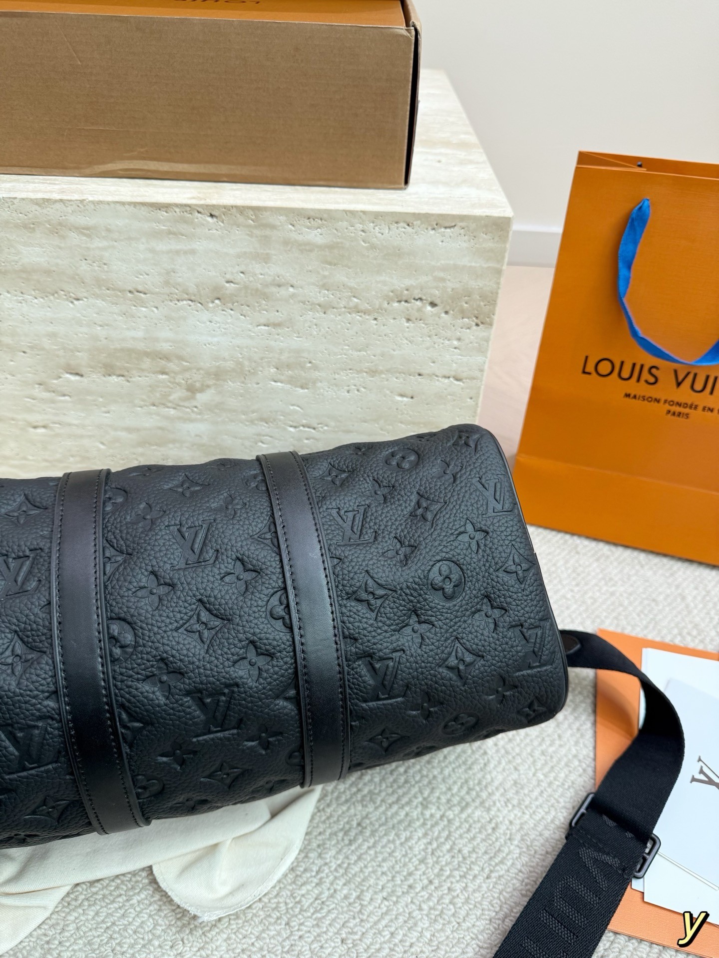 （Louis Vuitton）Keepall Bandoulière 35