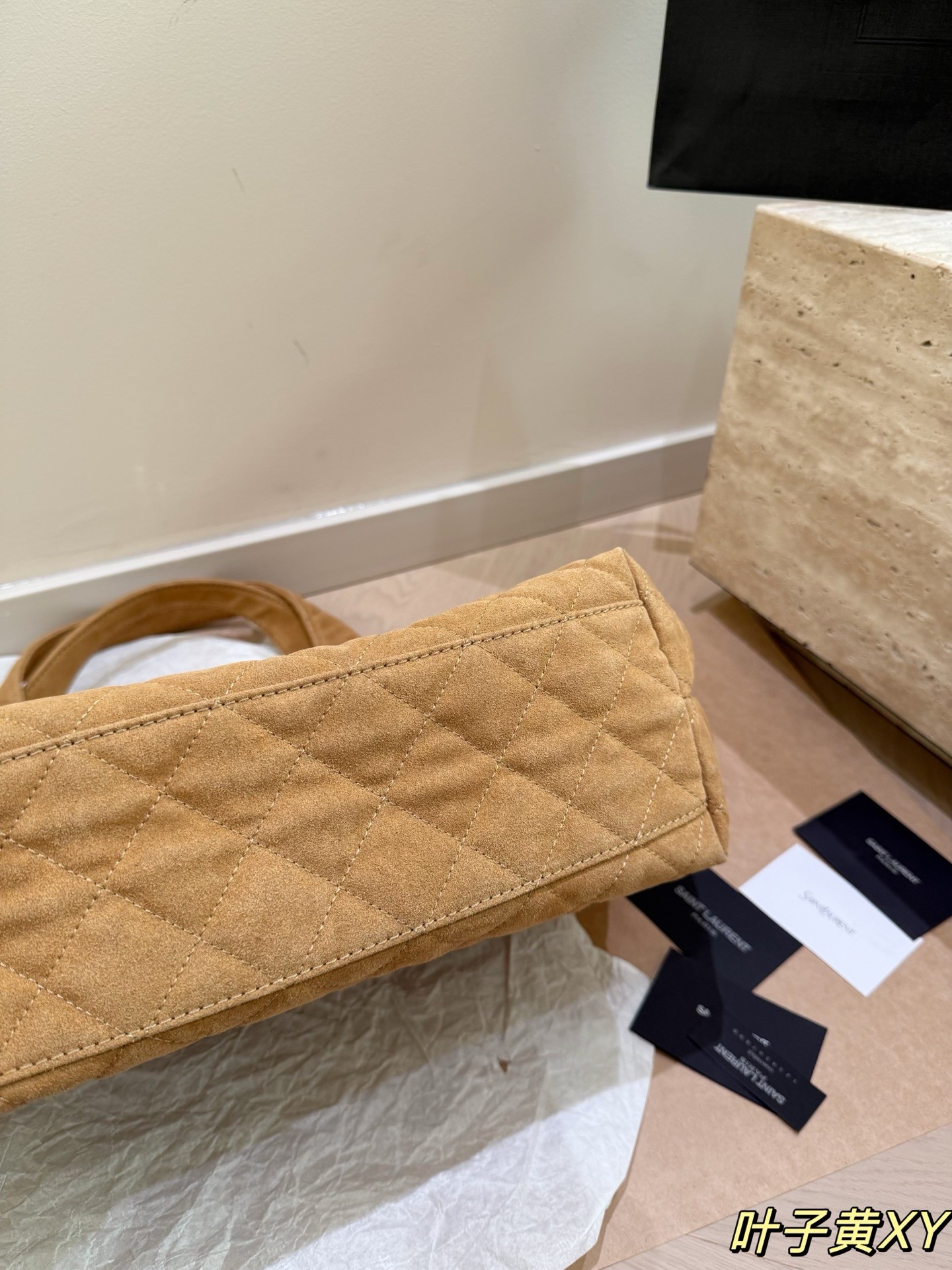 Sac à main moyen matelassé en daim Saint Laurent Icare