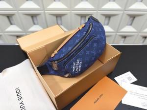Louis Vuitton）Rush Bumbag