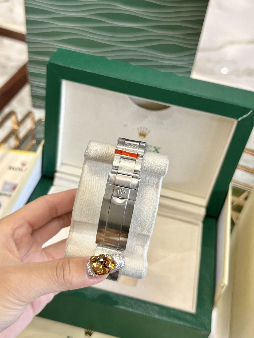 Rolex Submariner Date