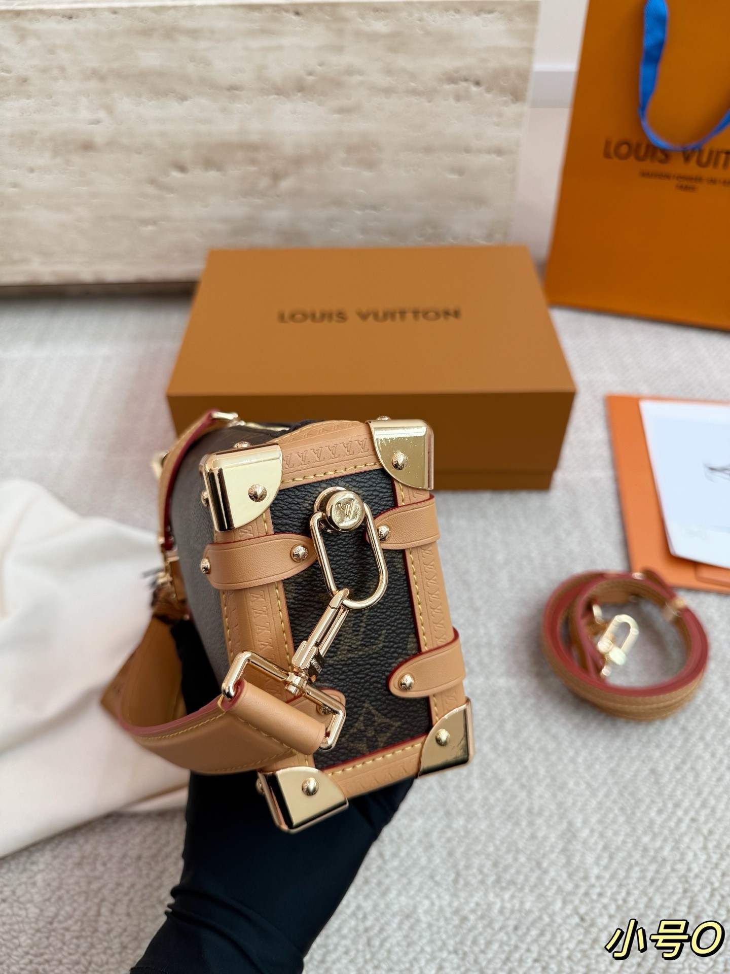 （Louis Vuitton） Side Trunk PM