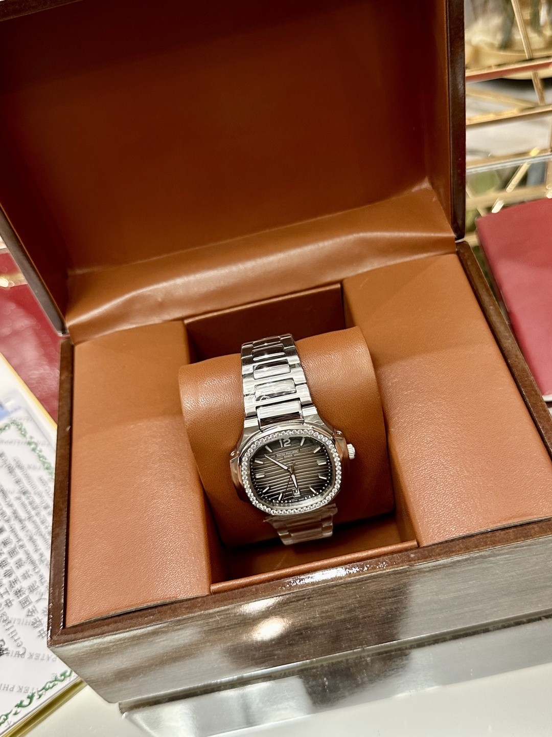 Patek Philippe Nautilus Ladies Automatic Watch