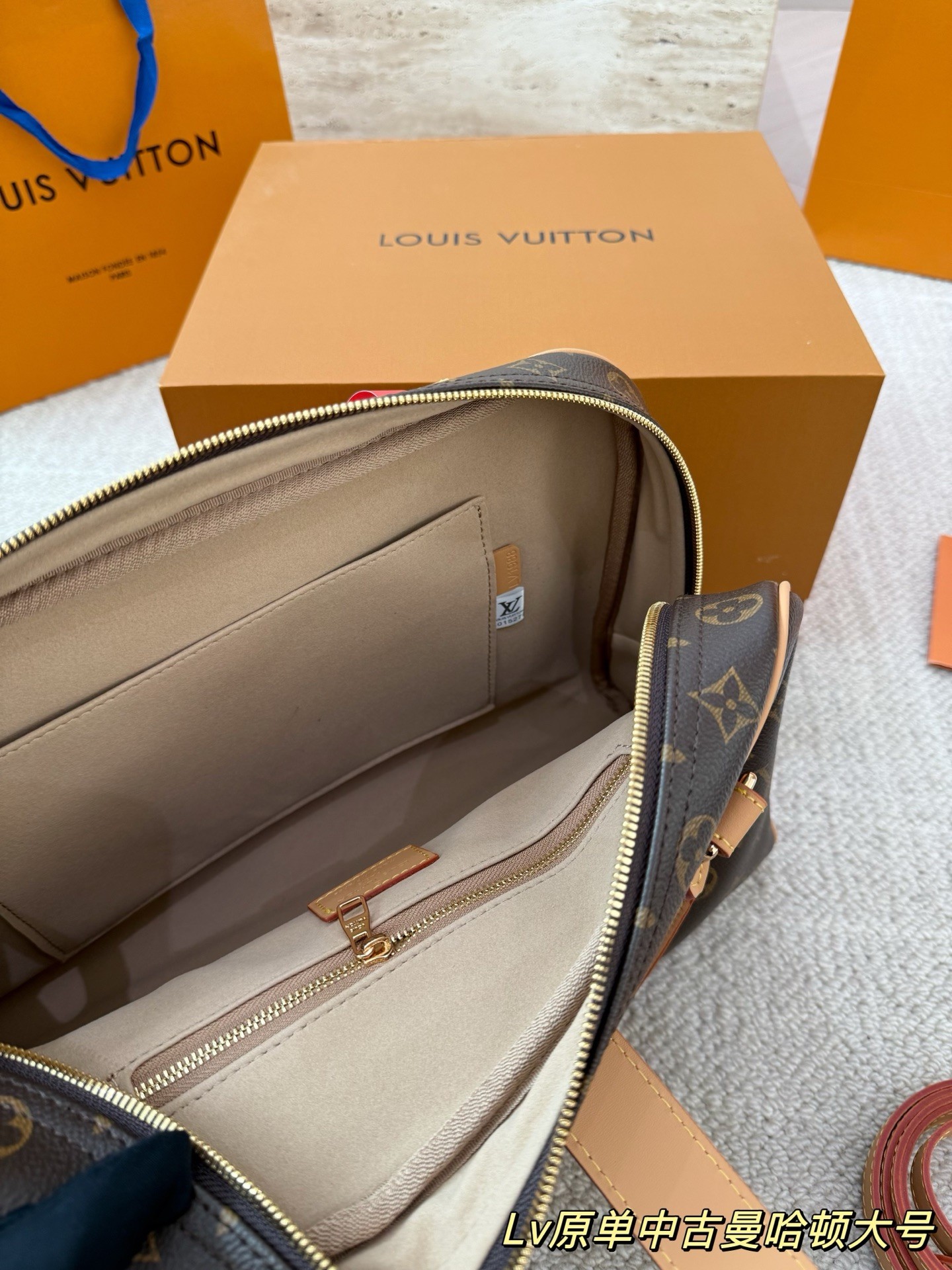 （Louis Vuitton）Monogram Manhattan GM