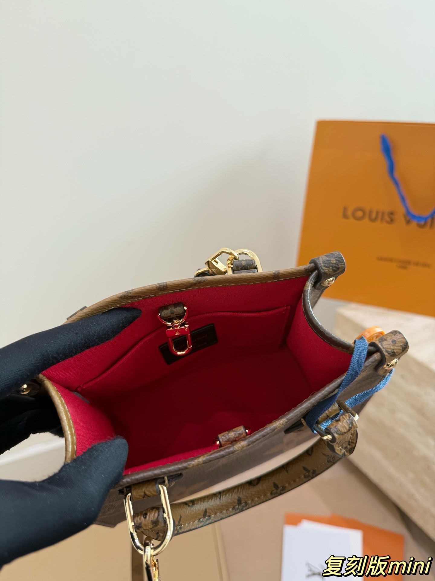 （Louis Vuitton） OnTheGo BB