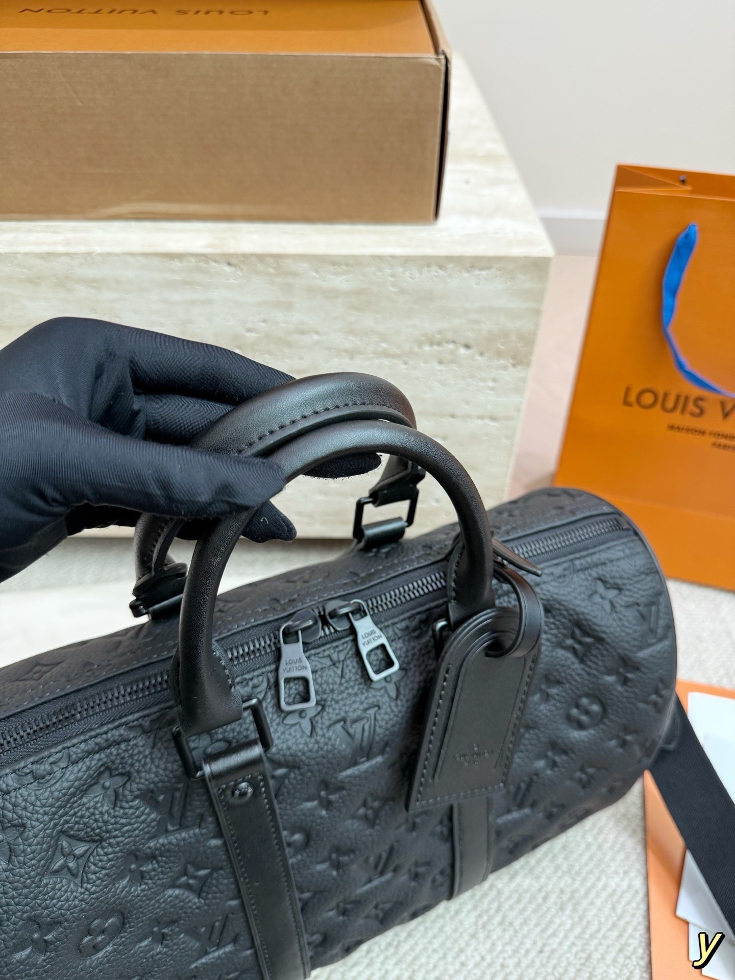 （Louis Vuitton）Keepall Bandoulière 35