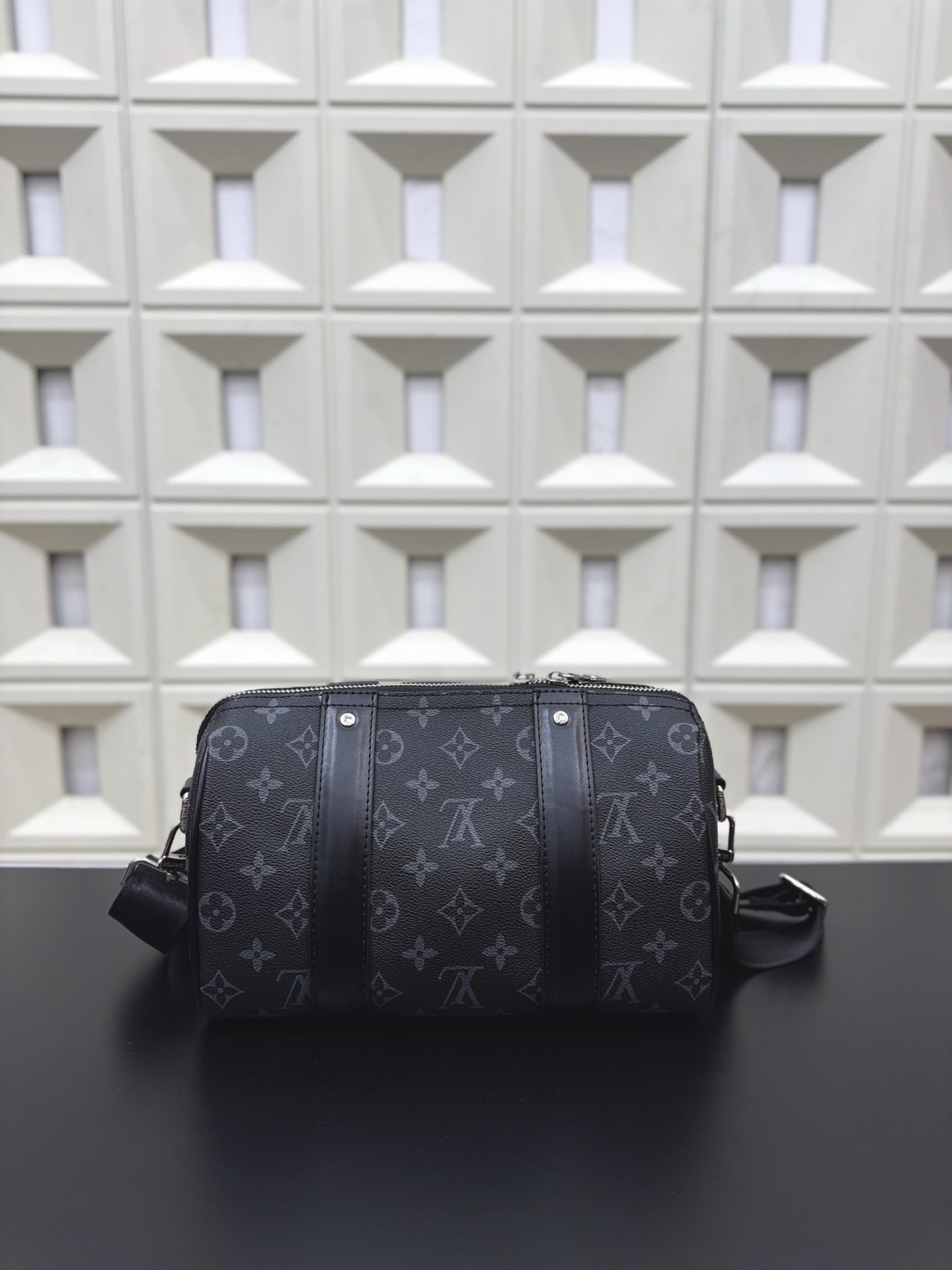 （Louis Vuitton） City Keepall