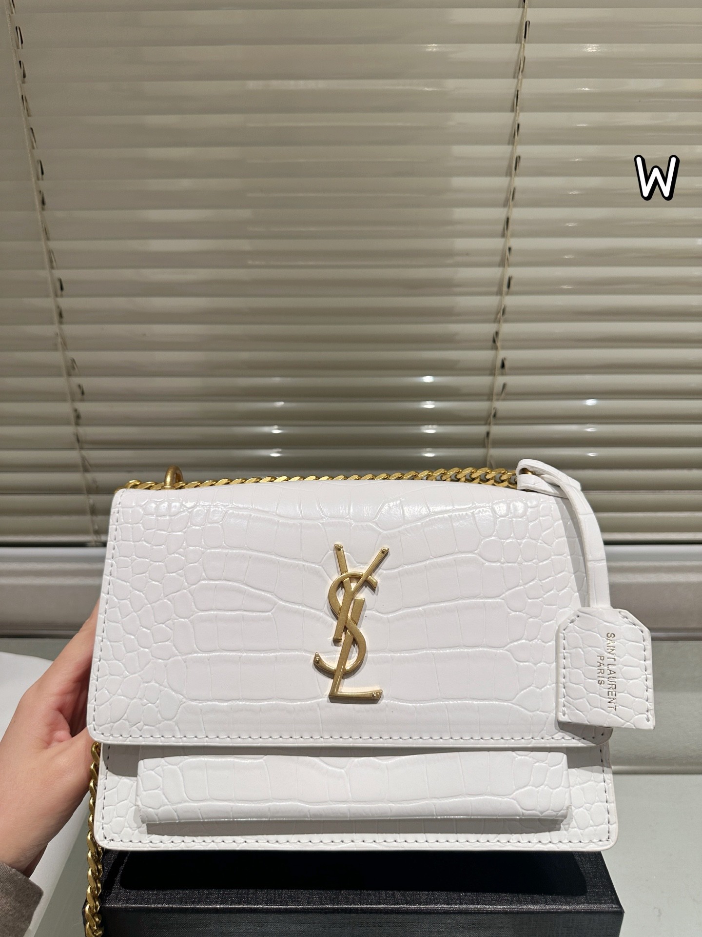 Sac moyen en cuir gaufré crocodile Saint Laurent Sunset