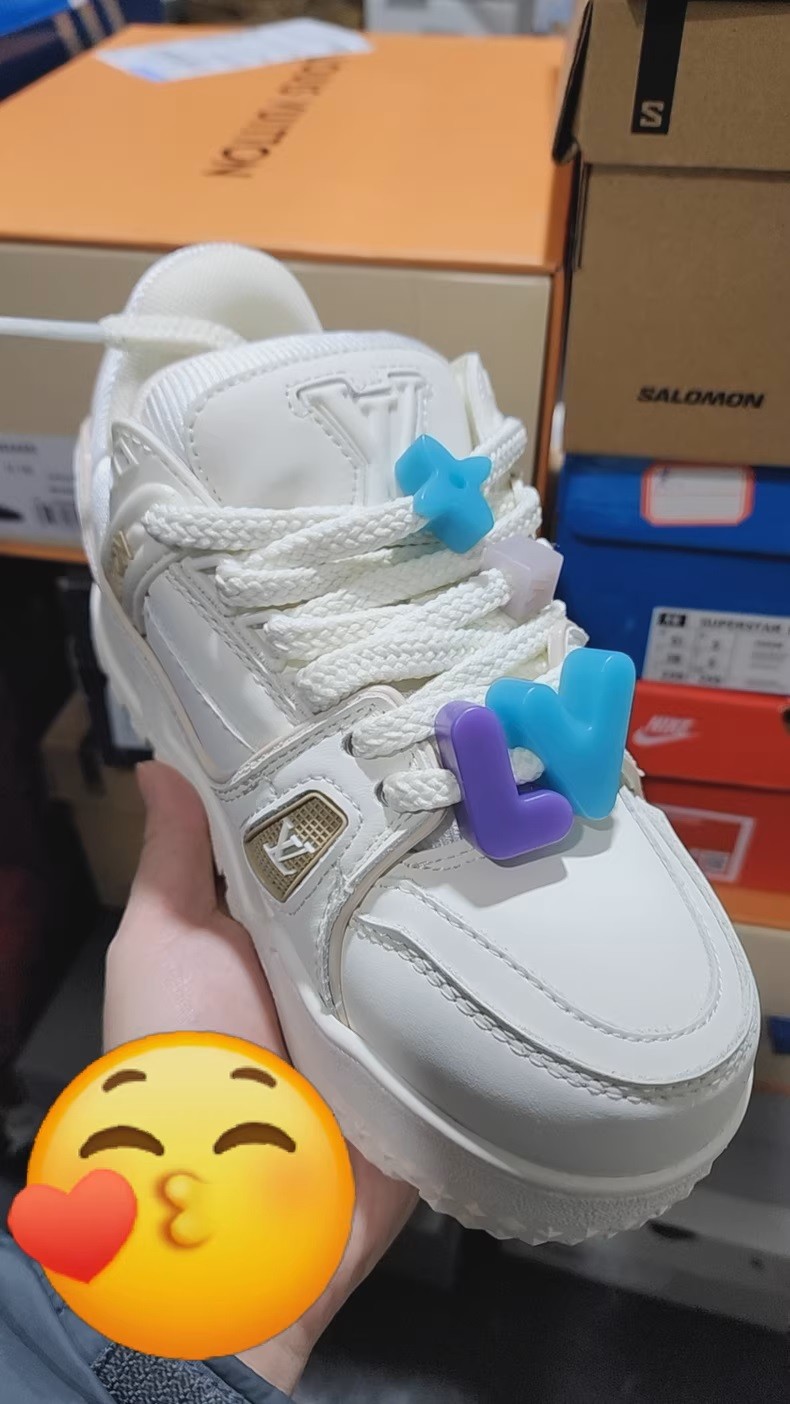 LV Trainer Maxi Sneakers