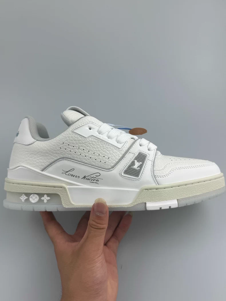 (Louis Vuitton) LV Trainer sneakers.