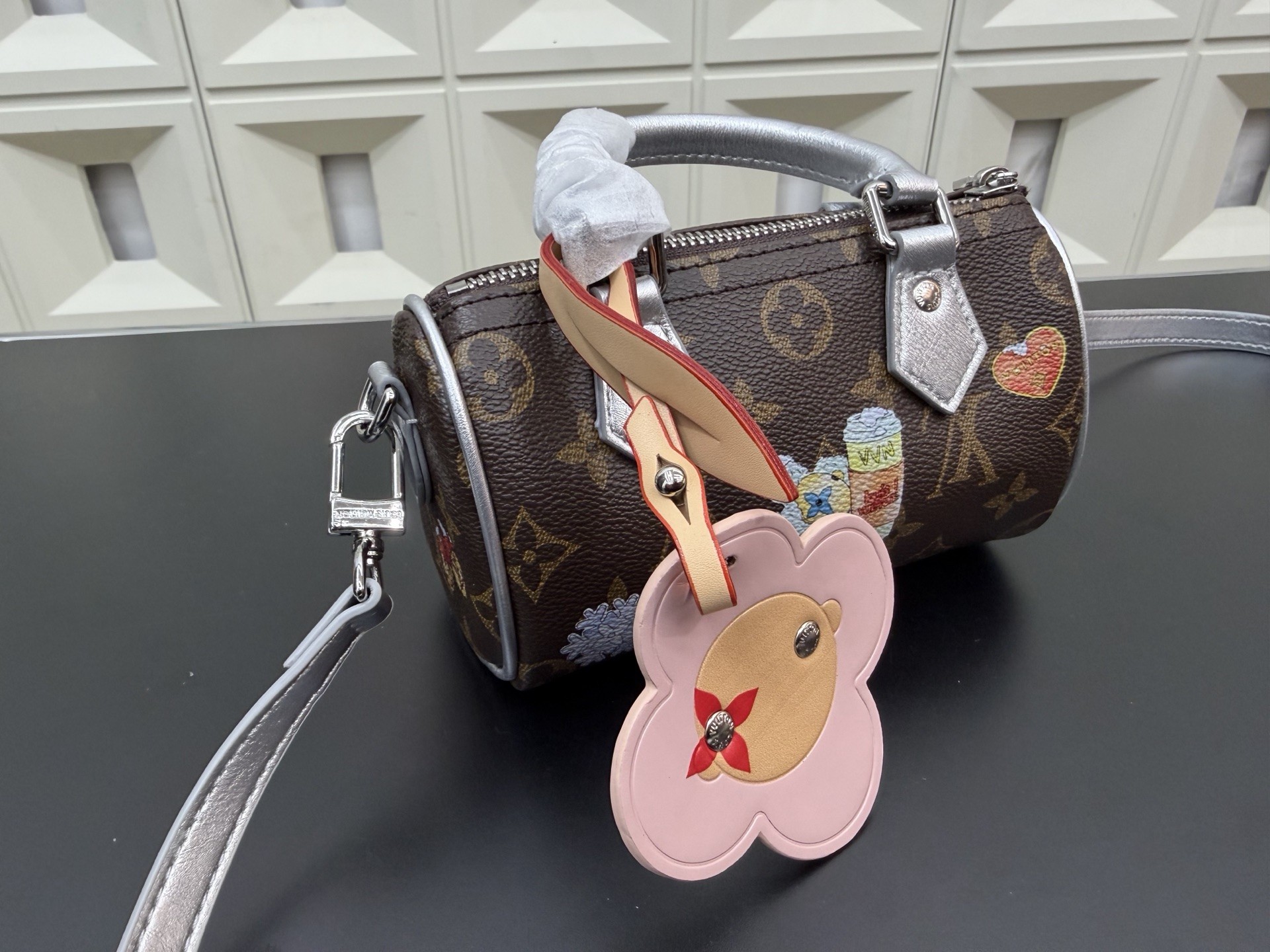 （Louis Vuitton）Nano Speedy