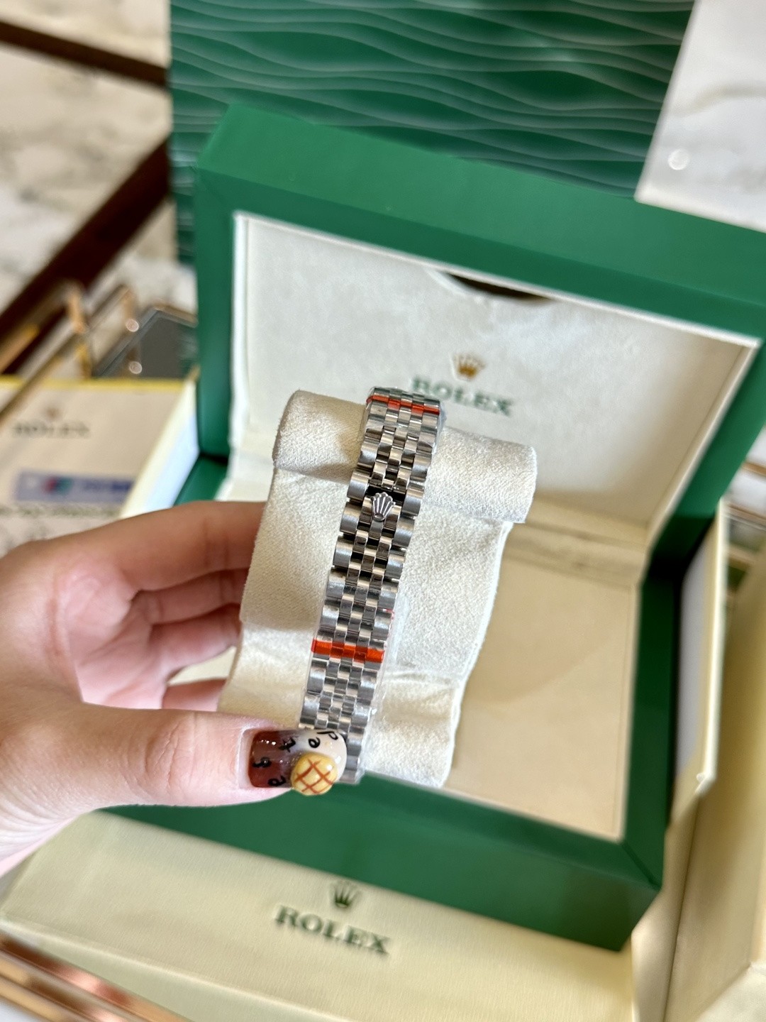 Rolex Lady-Datejust.