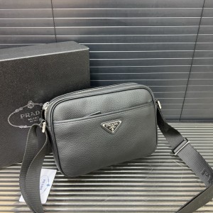 Prada Men's Black Leather Shoulder/Crossbody Camera Bag