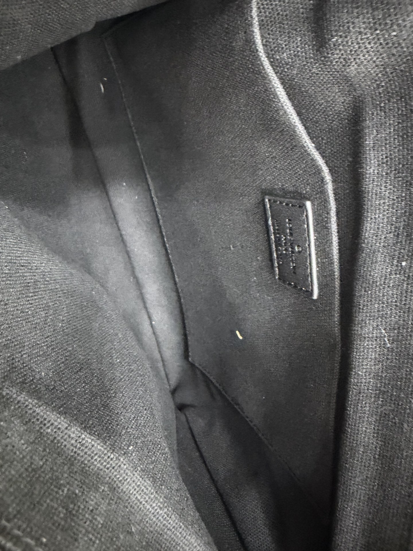 （Louis Vuitton）Monogram Ink Upside Down Pochette Apollo GM