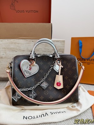 （Louis Vuitton） Speedy Bandoulière 30