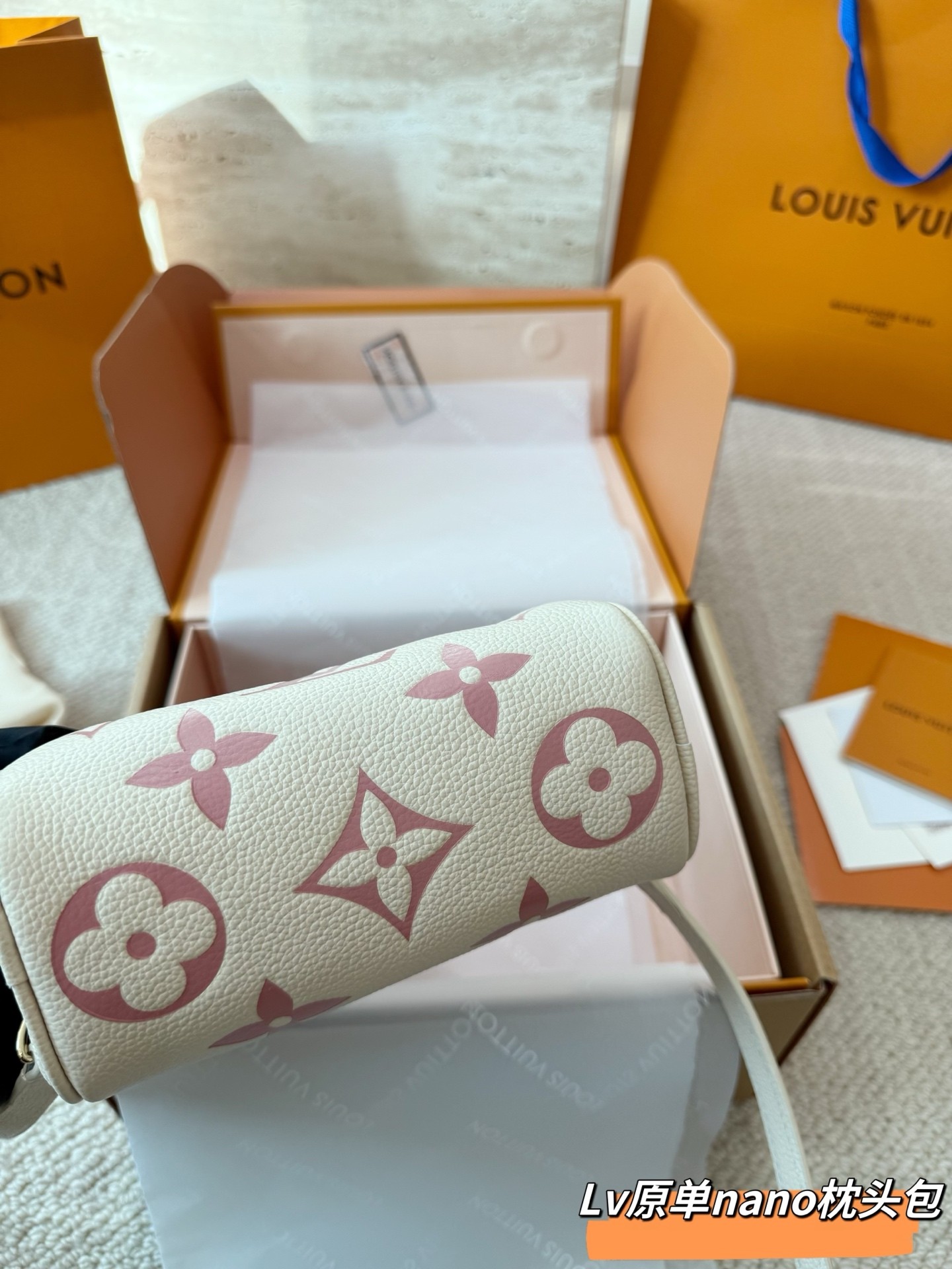 （Louis Vuitton） Nano Speedy