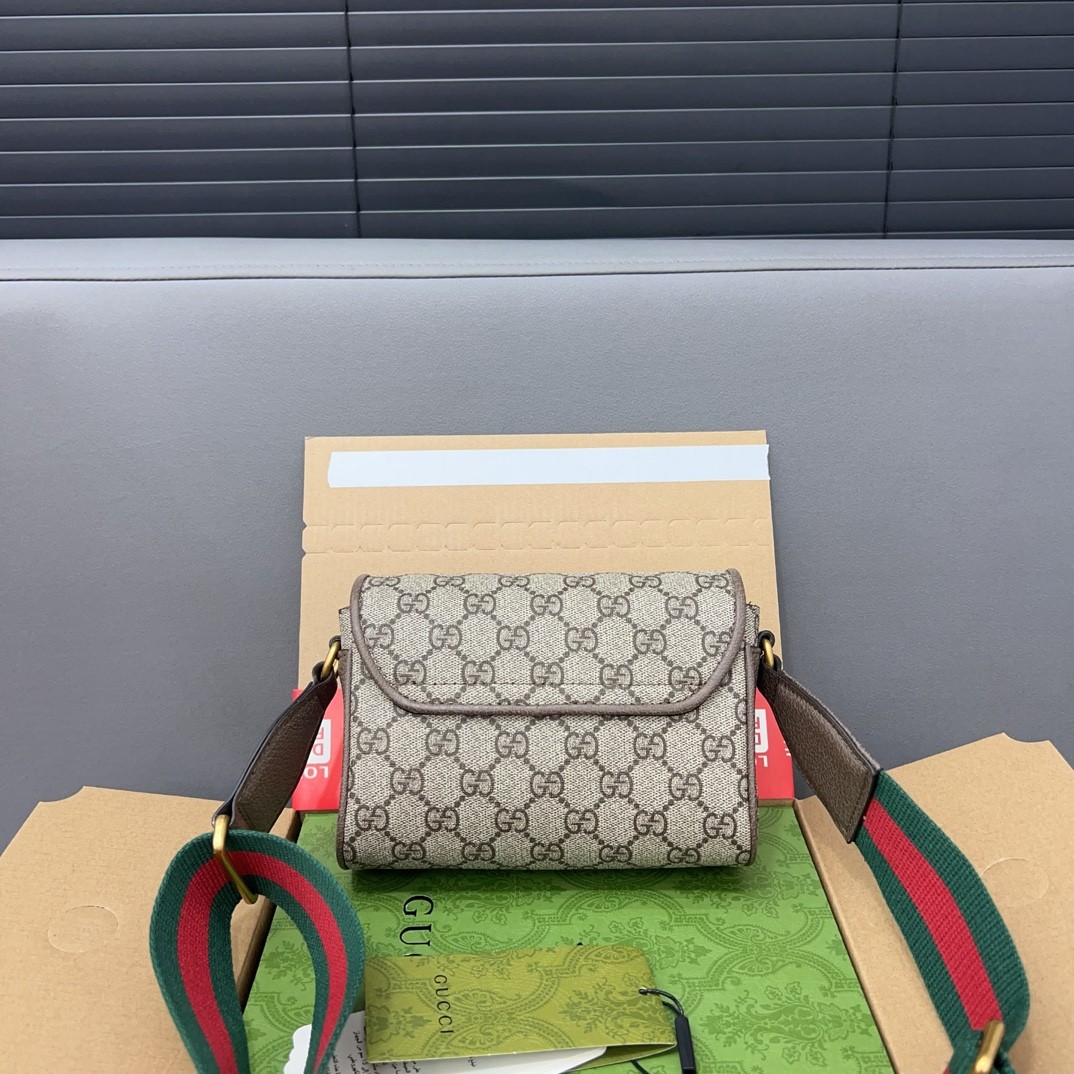 Gucci GG Supreme Canvas Crossbody Bag